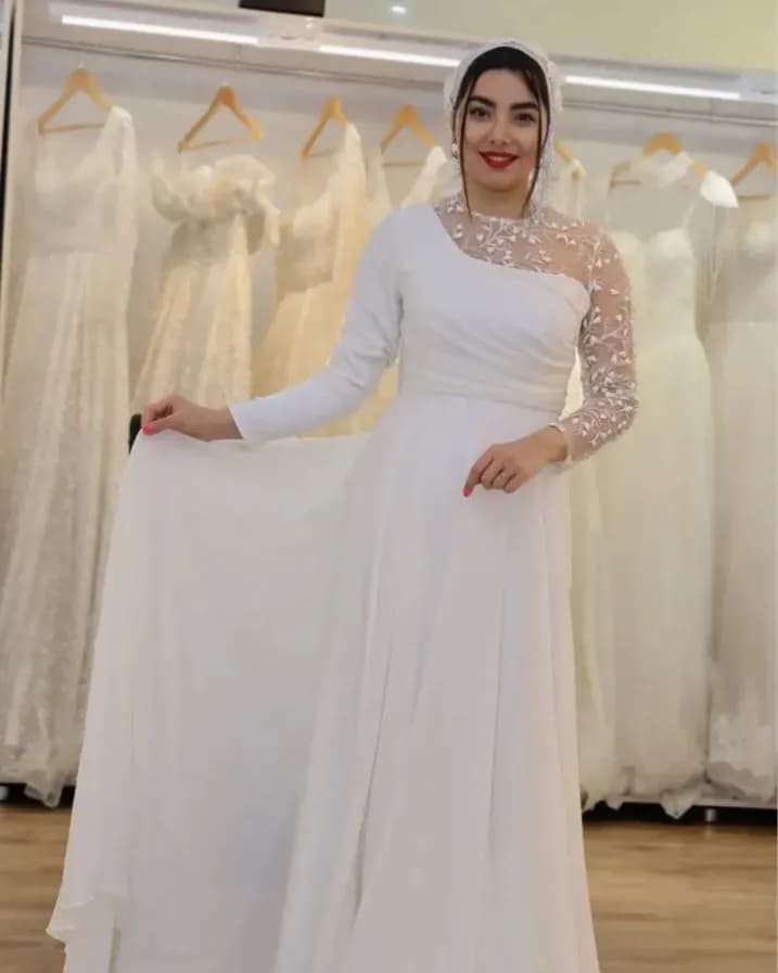 مزون تخصصی عروس دنیز - Image 1