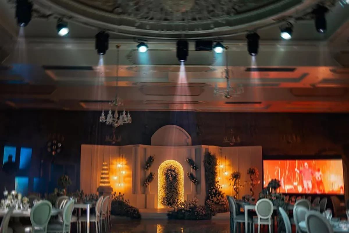 تالار عمارت الین 