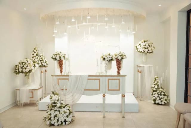 سالن عقد فولادی