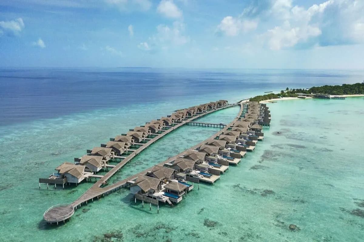 https://s2.webstatic.net/post/honeymoon-tour-maldives/1762158423022185-1200x800.webp